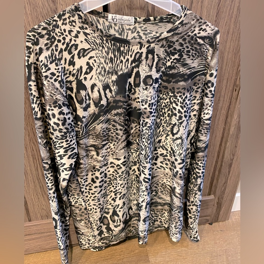 2/$40 Satin Leopard Wild Cat Face Spotted Animal Print Cool Plus Stretch Med L